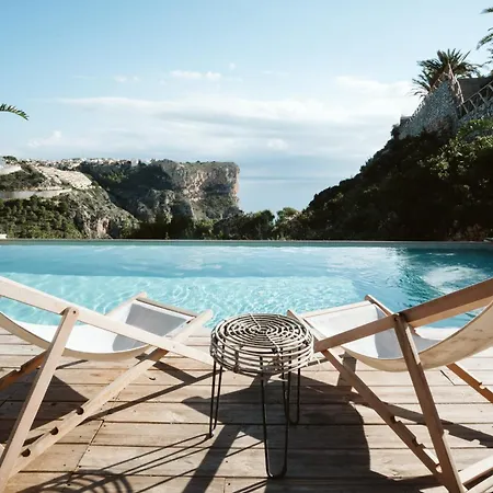 Dreamsea Mediterranean Camp